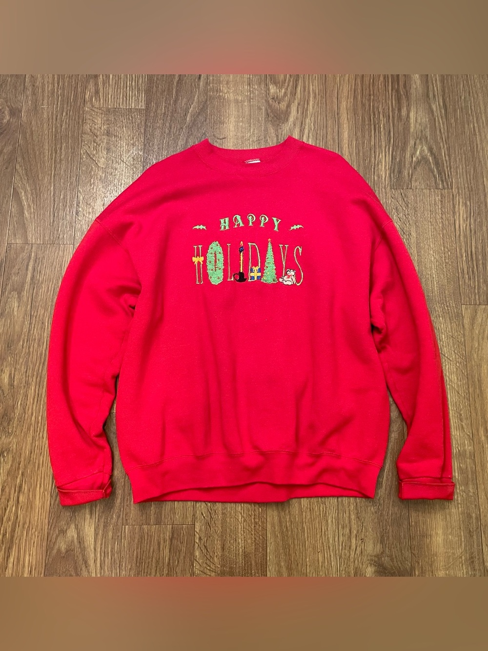 Vintage Christmas Sweatshirt Happy Holidays Embroidered Red XL holiday neutral